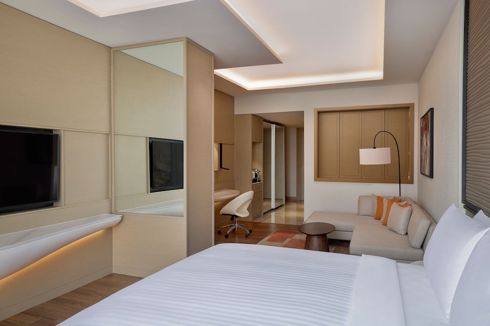 Junior Suite, 1 Bedroom - Photo 10