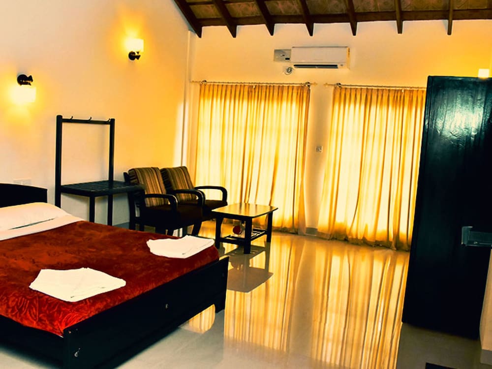 Basic Double Room (Non Ac)