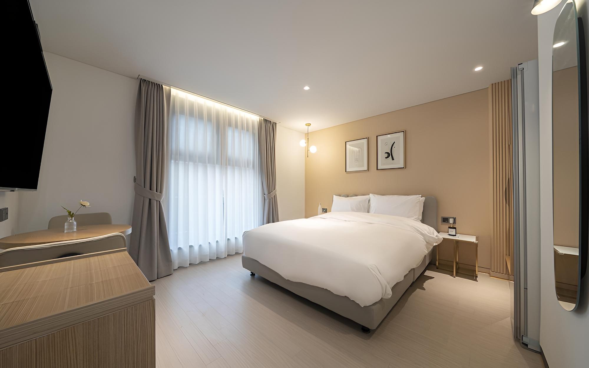 Room (Premium A (OTT Bathtub Styler)) - Photo 20