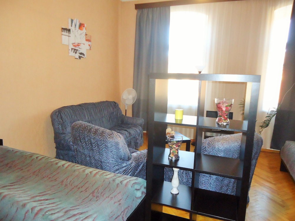 Family Room (For Three) photo 2