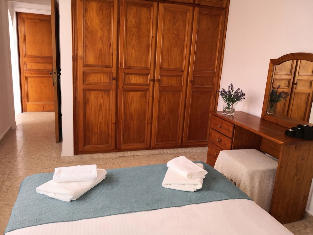 Standard Apartment, 2 Bedrooms - Photo 17