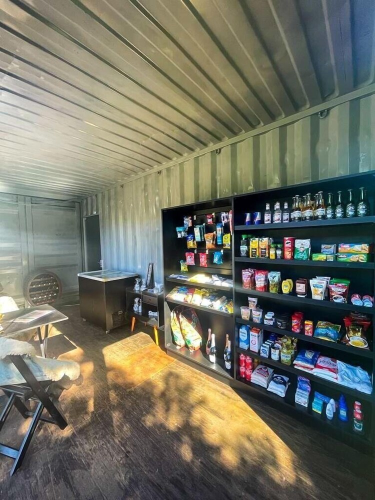 Basic Cabin photo 3