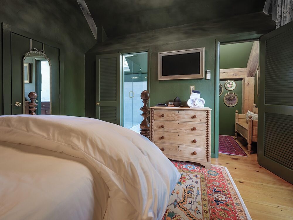 Luxury Cottage, 1 Queen Bed photo 3
