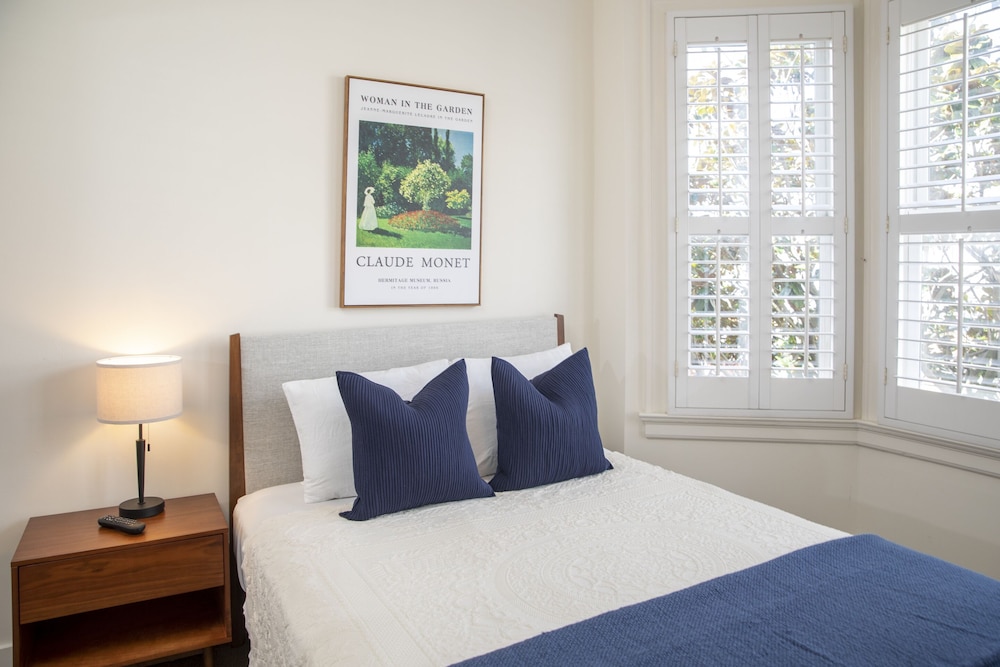 Economy Double Room, Ensuite