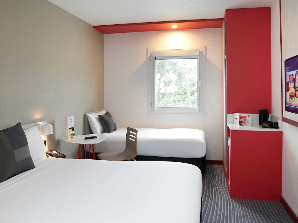 Standard Double Room, Multiple Beds