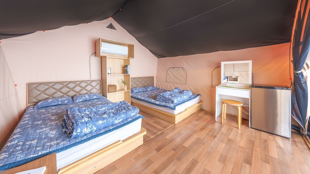 Basic Room, 1 Bedroom (Family Room A) - Photo 5