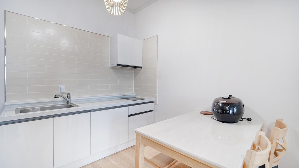 Basic Room, 1 Bedroom (GS5) - Photo 10