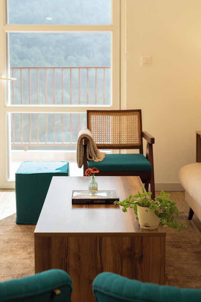 Luxury Quadruple Room, Valley View photo 3