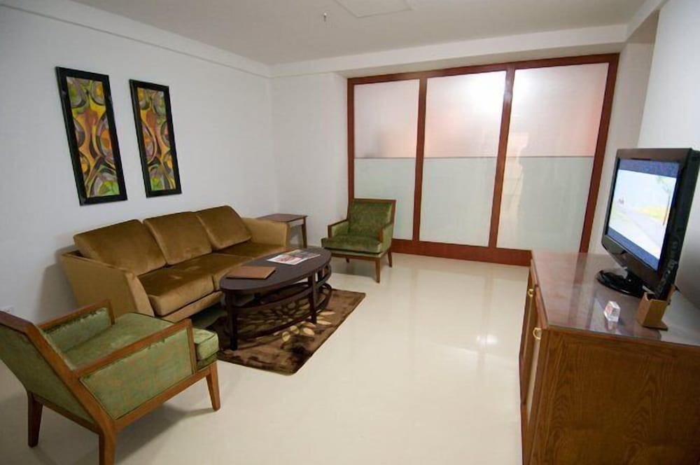 Suite (Queen) photo 2