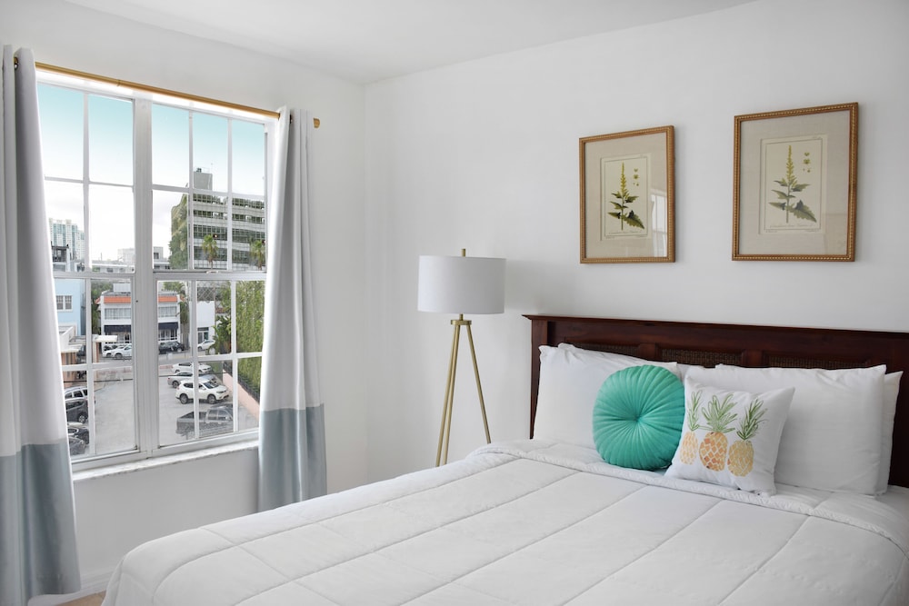 Deluxe Double Room, 1 Queen Bed - Photo 18