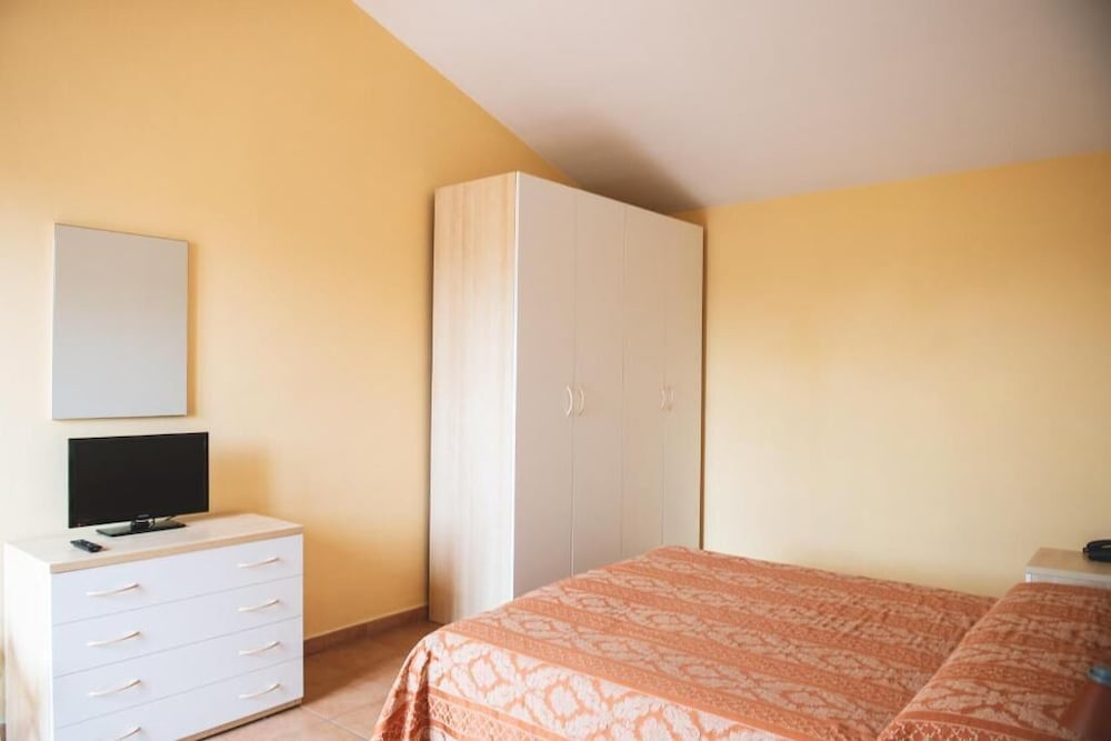 Standard Apartment photo 2
