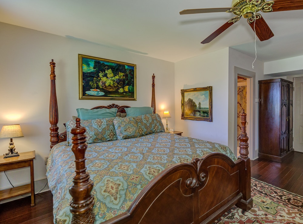 Dixie Suite photo 2