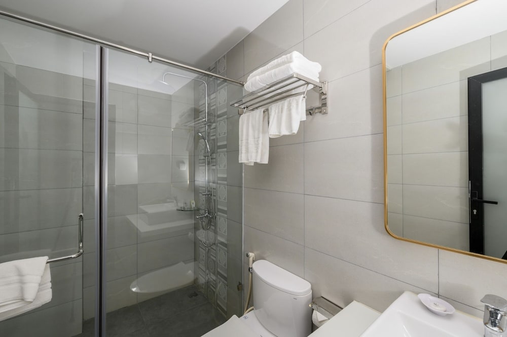 Deluxe Double Room - Photo 7