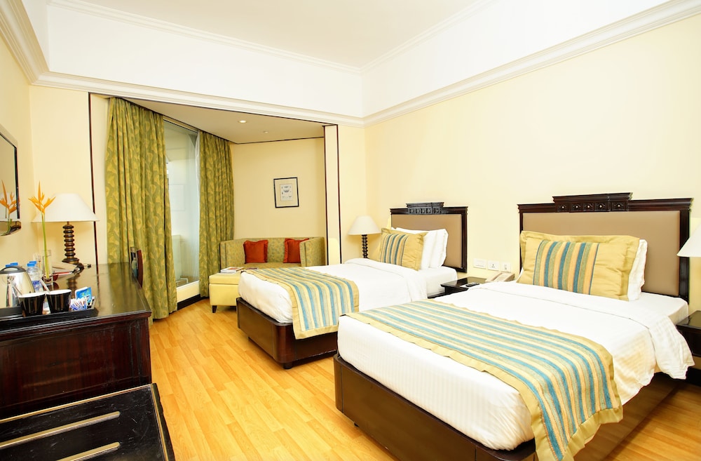 Executive Room, 1 Twin Bed, Sea View - Photo 5