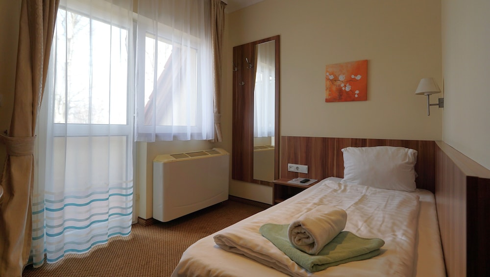 Comfort Single Room
