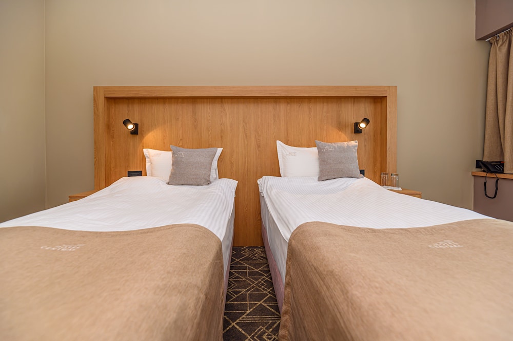 Standard Room, 2 Twin Beds photo 1