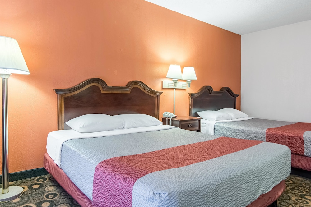 Deluxe Room, 2 Double Beds, Non Smoking photo 3