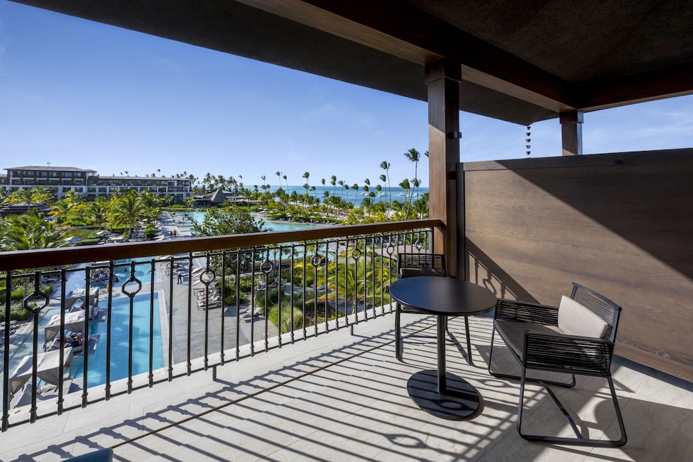 Resort King - Ocean View Junior Suite