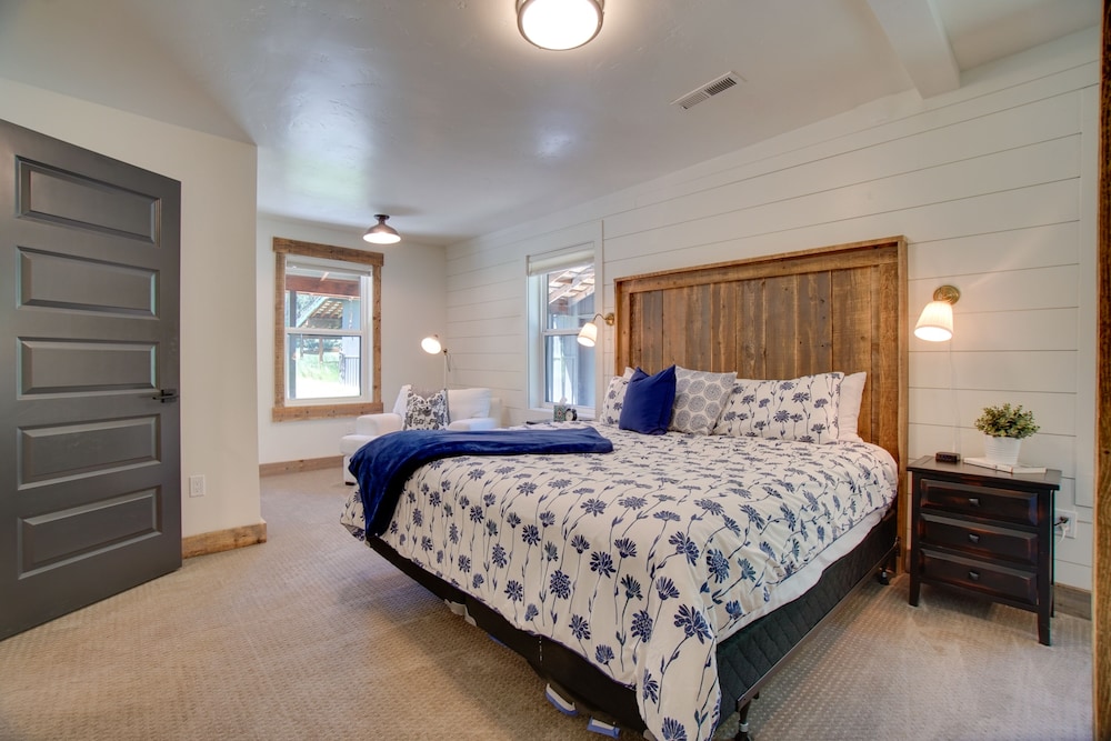 House (4 Bedrooms) photo 3