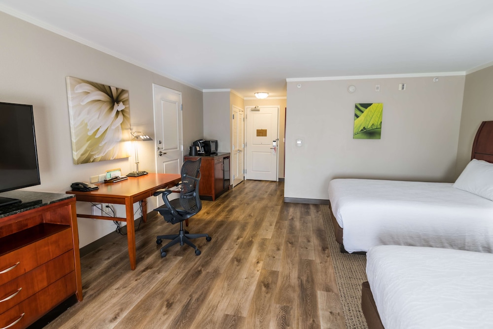 Room, 2 Queen Beds, Accessible photo 1