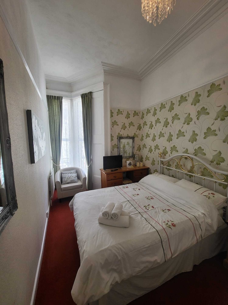 Double Room (Double - Room 6 & 8) photo 3