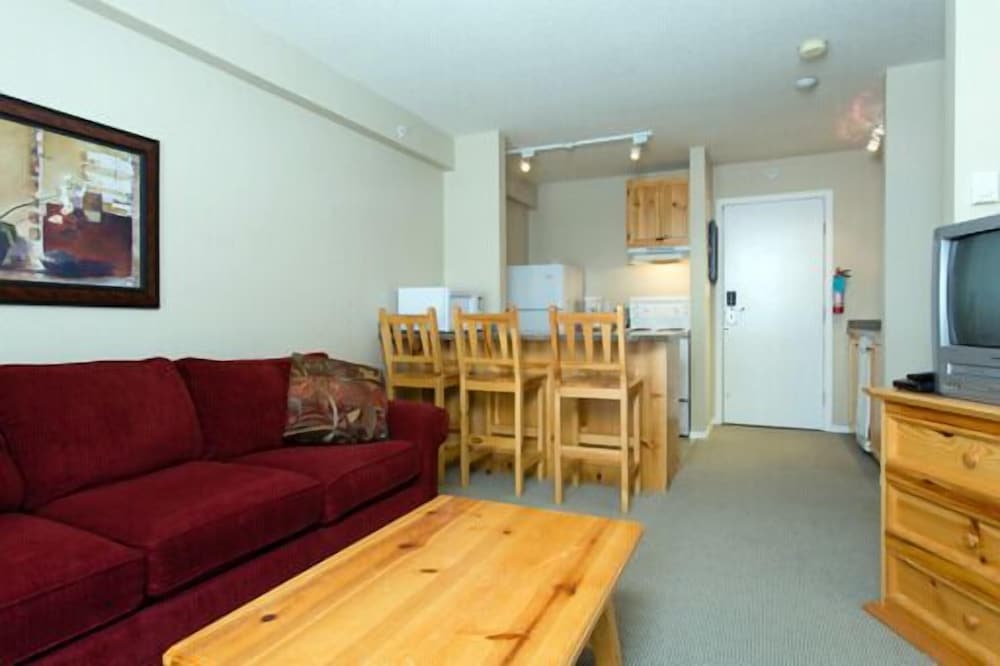 Suite, 1 Bedroom photo 2