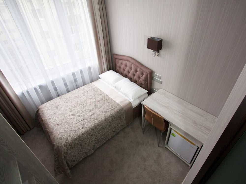 Business Single Room, Partial Sea View (6)