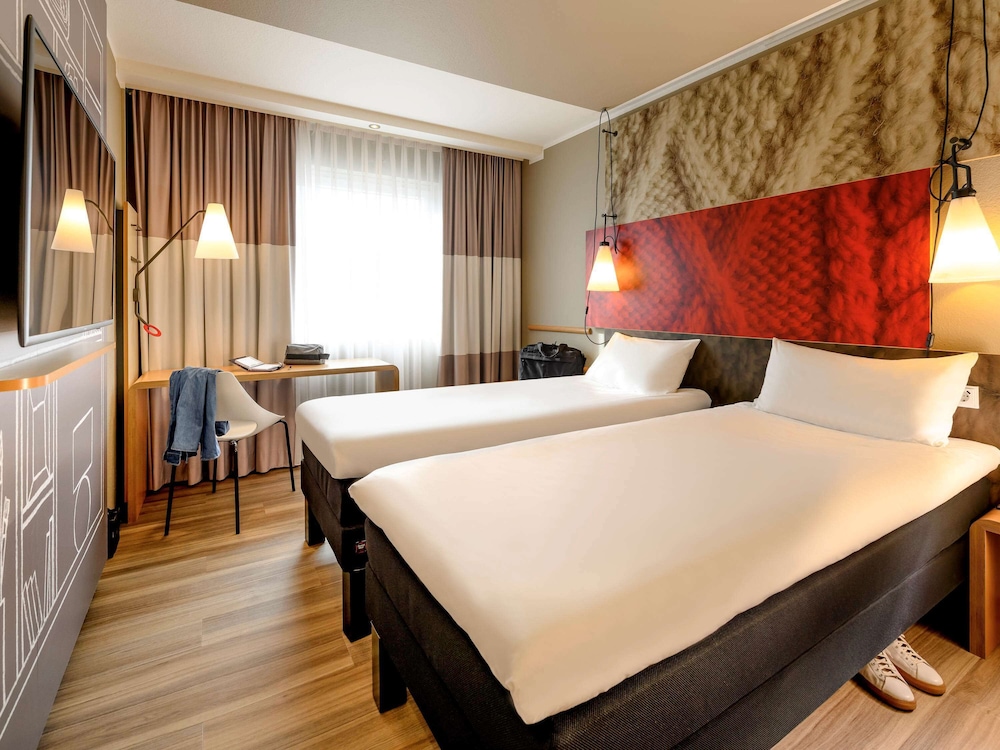 Standard Room, 2 Twin Beds - Photo 5