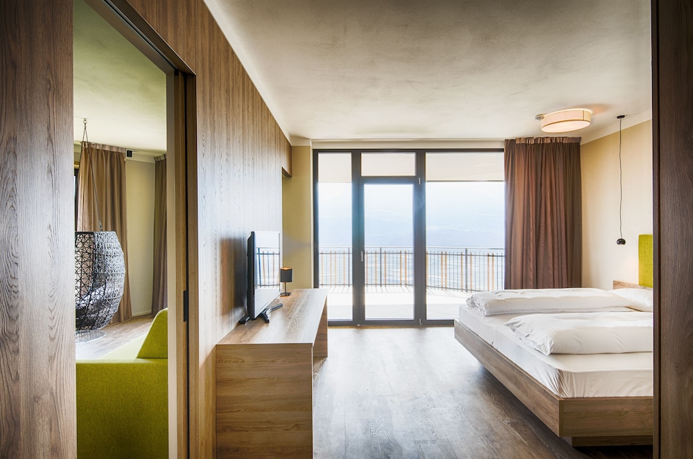 Deluxe Suite (Gewürztraminer) photo 1