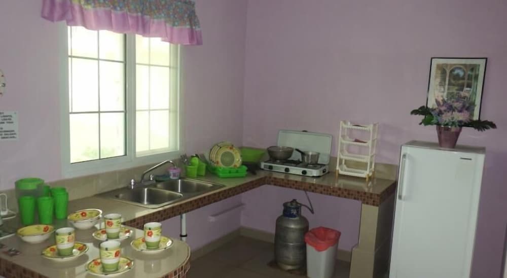 Standard Double Room, Shared Bathroom photo 3