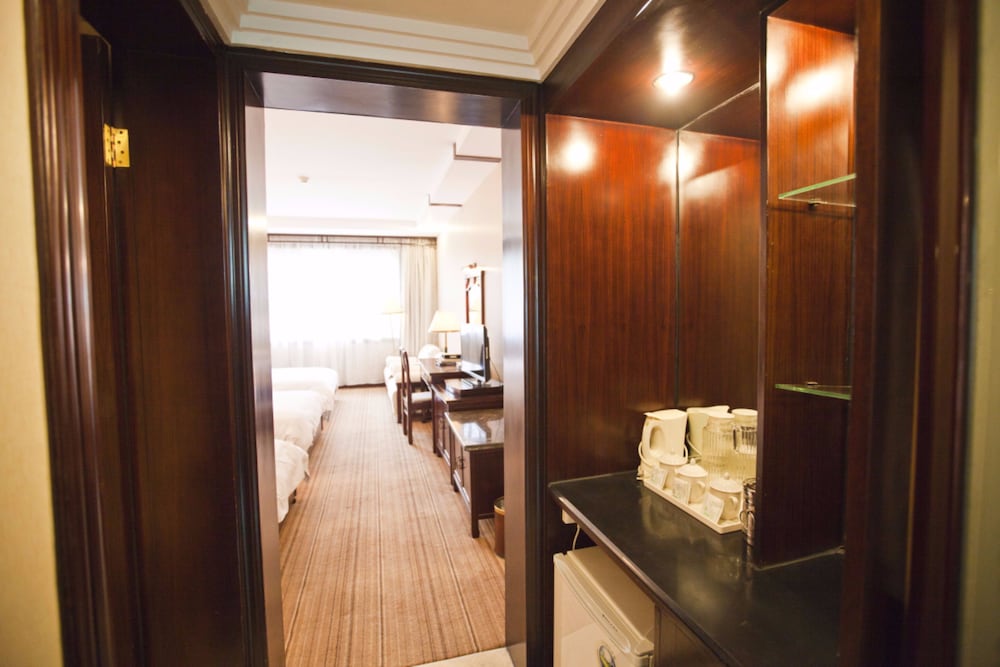 Business Twin Room photo 3