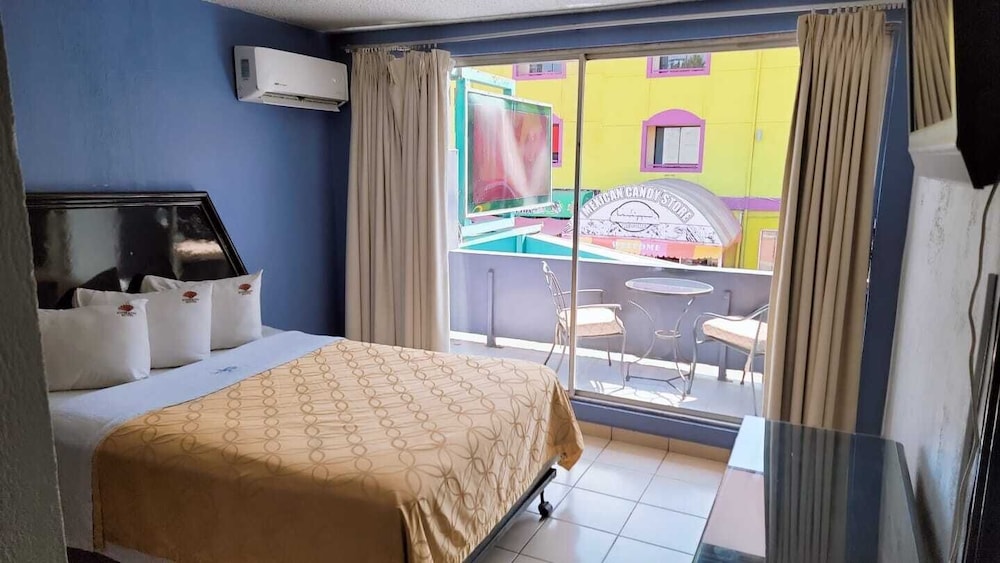 Basic Double Room photo 1