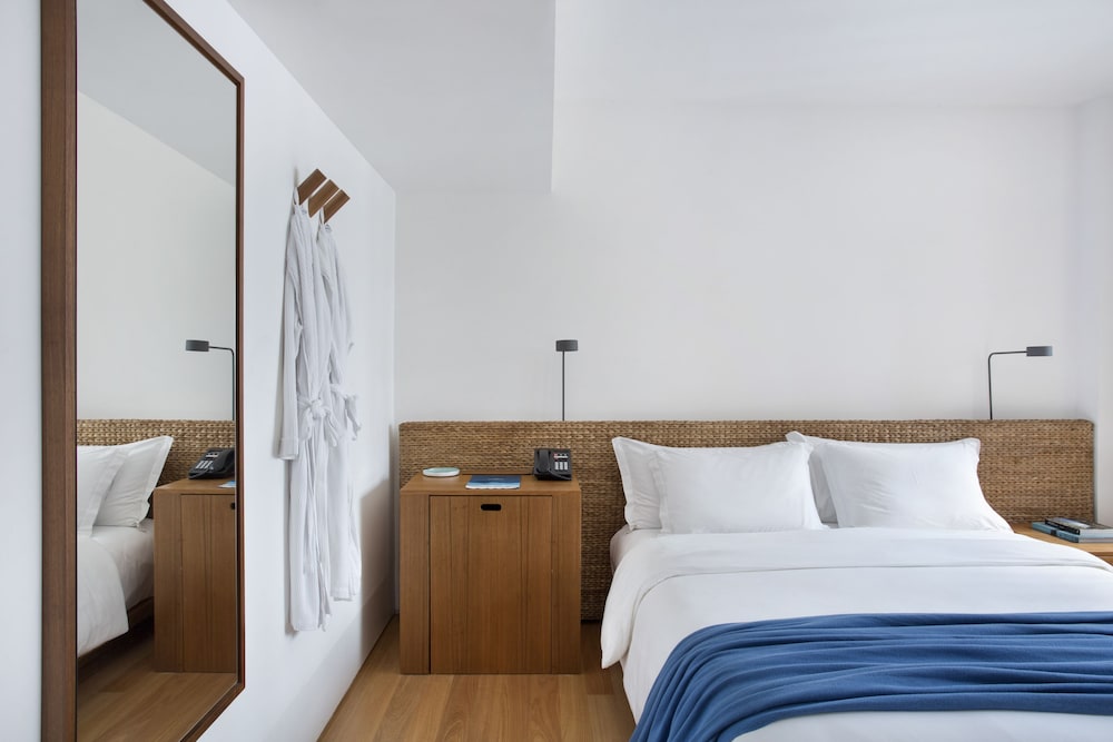 Double or Twin Room, Courtyard View - Photo 4