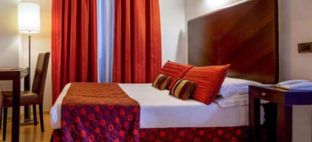 Basic Double Room