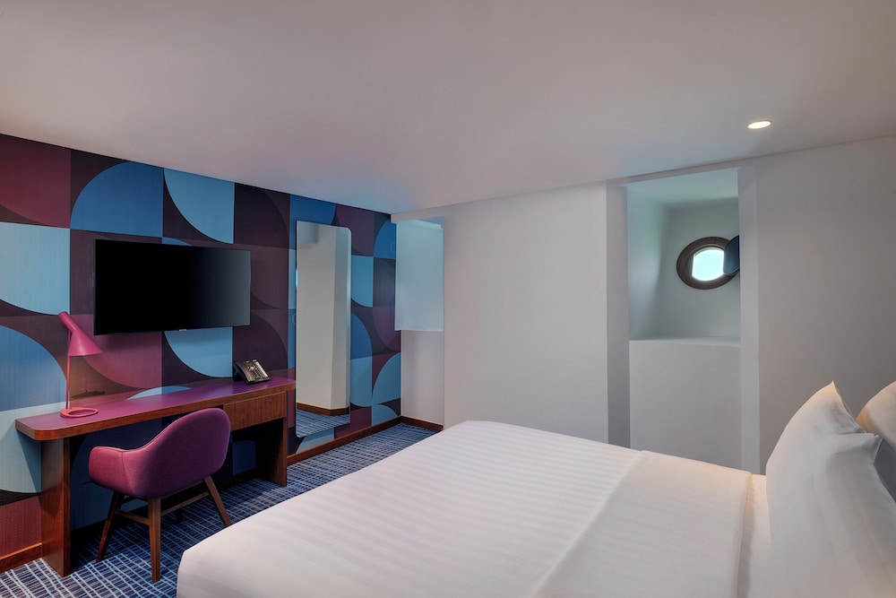 Queen Elizabeth 2 Hotel by Accor — photo 108