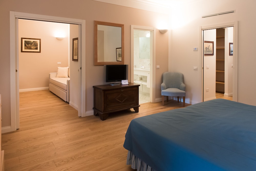 Junior Suite (Sea Side) - Photo 4