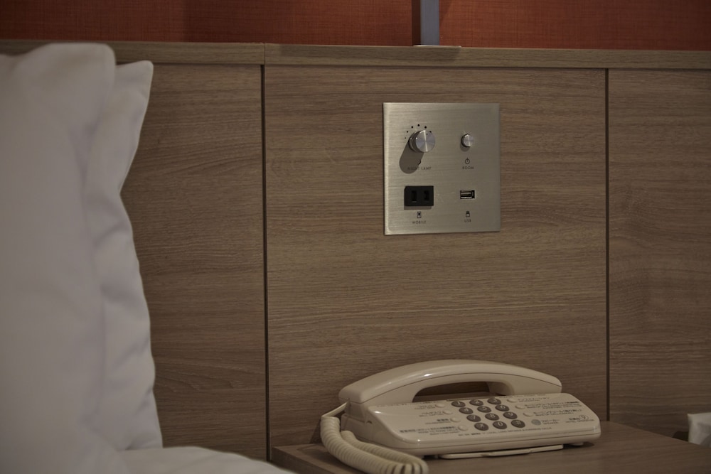 26th-32th Twin Room, Non Smoking (High Floor) - Photo 6