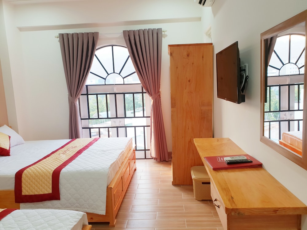 Deluxe Room - Photo 7
