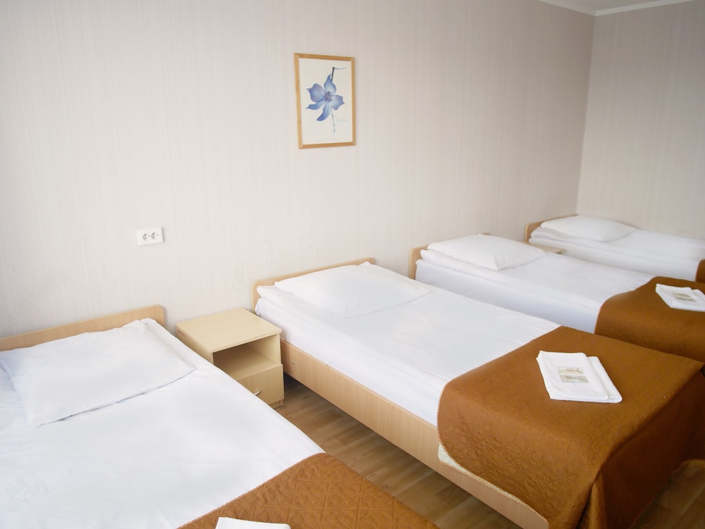 Economy Quadruple Room