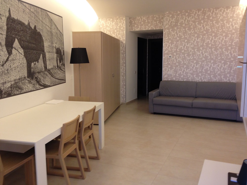 Apartment, 2 Bedrooms, Kitchenette, Sea View