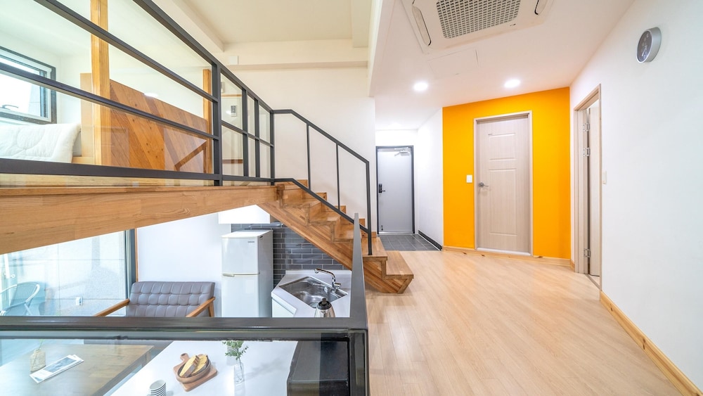Basic Room, 2 Bedrooms (orange 2) - Photo 4