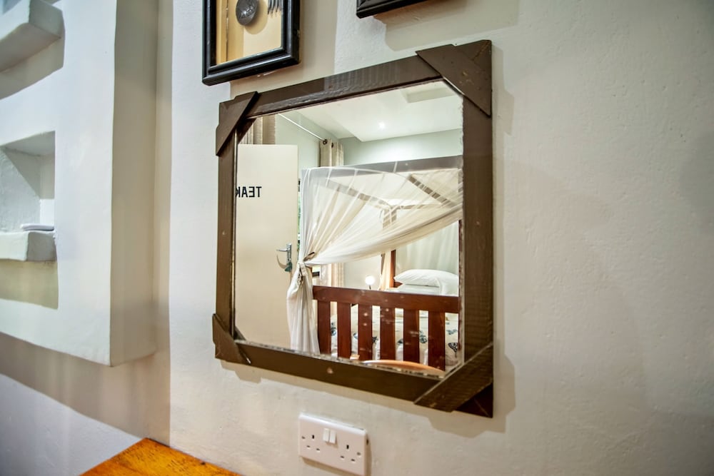 Teak Rooms photo 3