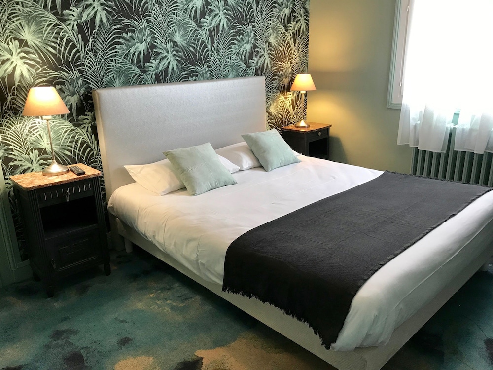 Chic Double Room photo 1