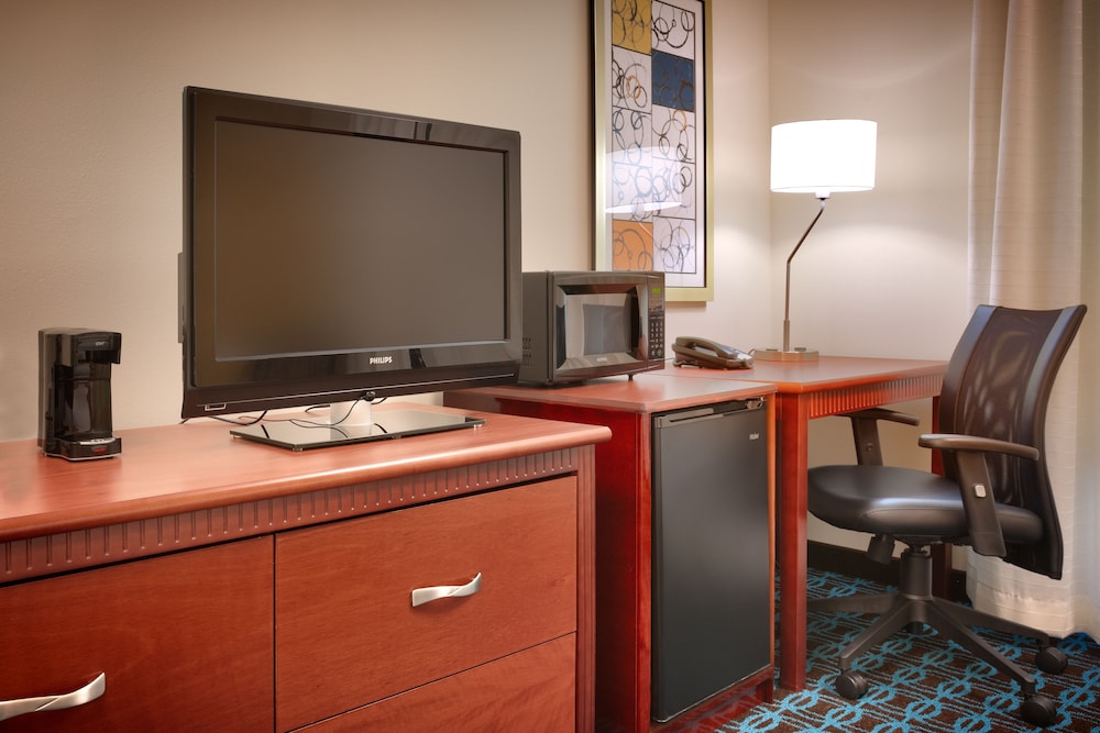 Standard Room, 2 Queen Beds (Hearing Accessible) - Photo 3