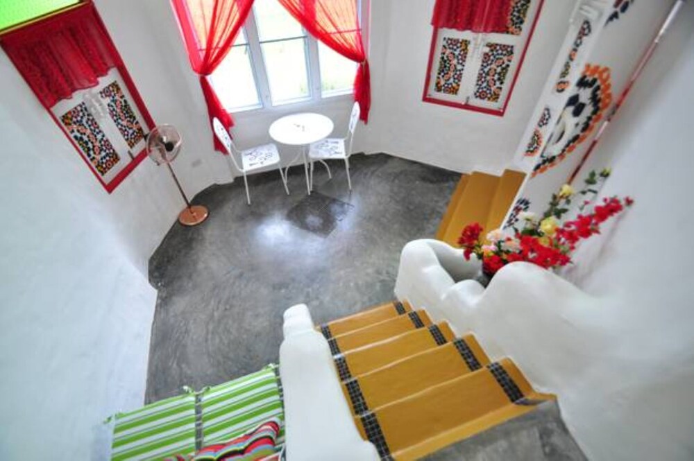 Family Room, Balcony