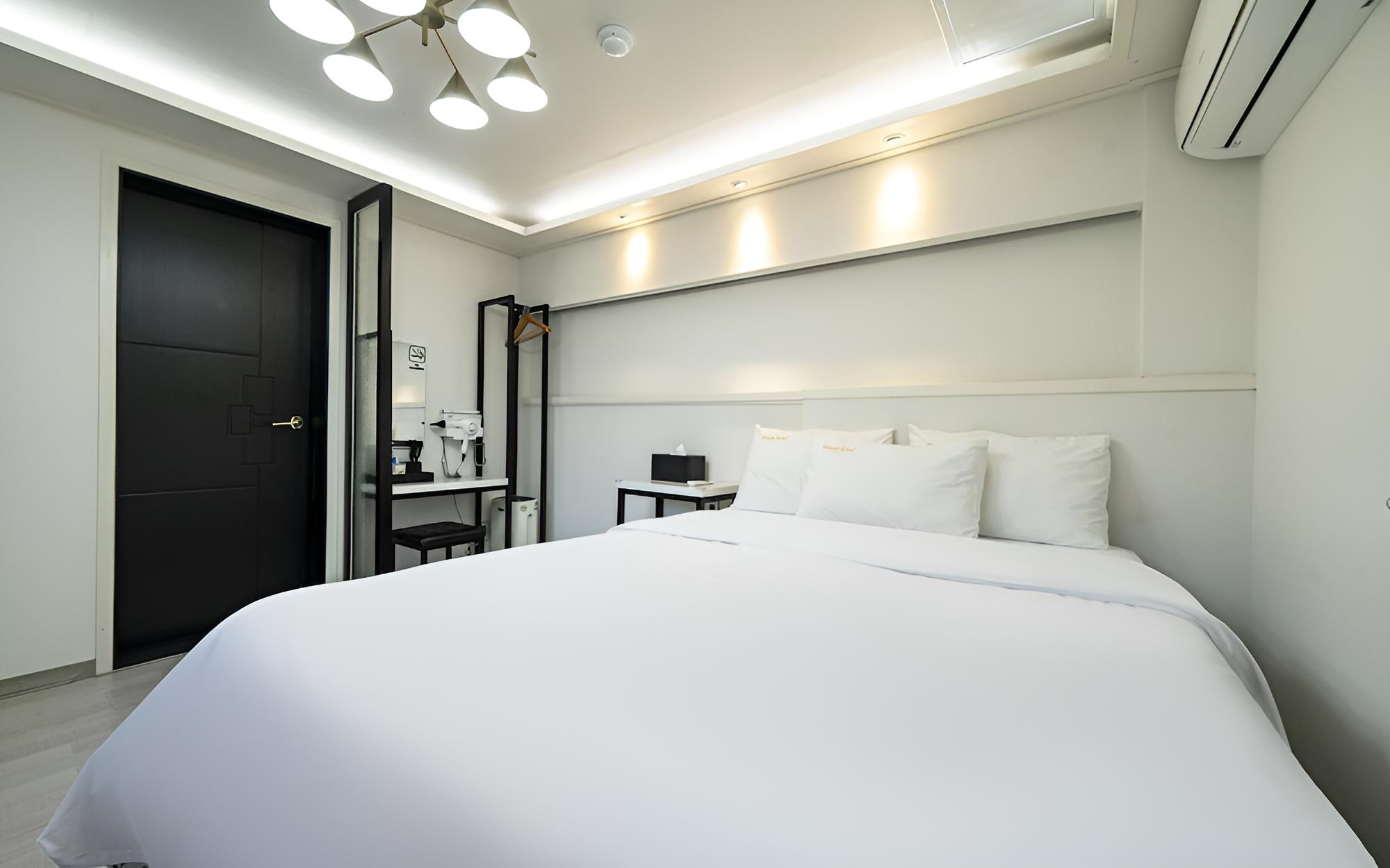 Room (VIP) photo 2