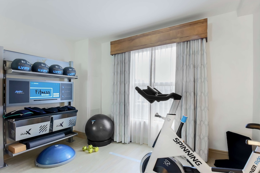 Room, 1 King Bed (Fitness Room with Spin Bike & Gymrax) - Photo 5