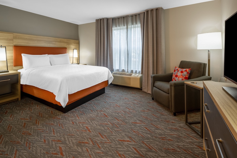 Studio Suite, 1 Queen Bed, Accessible, Non Smoking (Communications) - Photo 2
