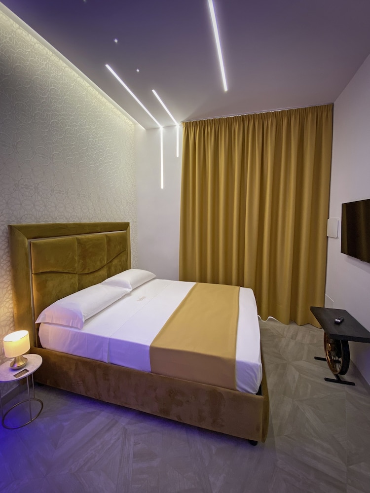 Presidential Room