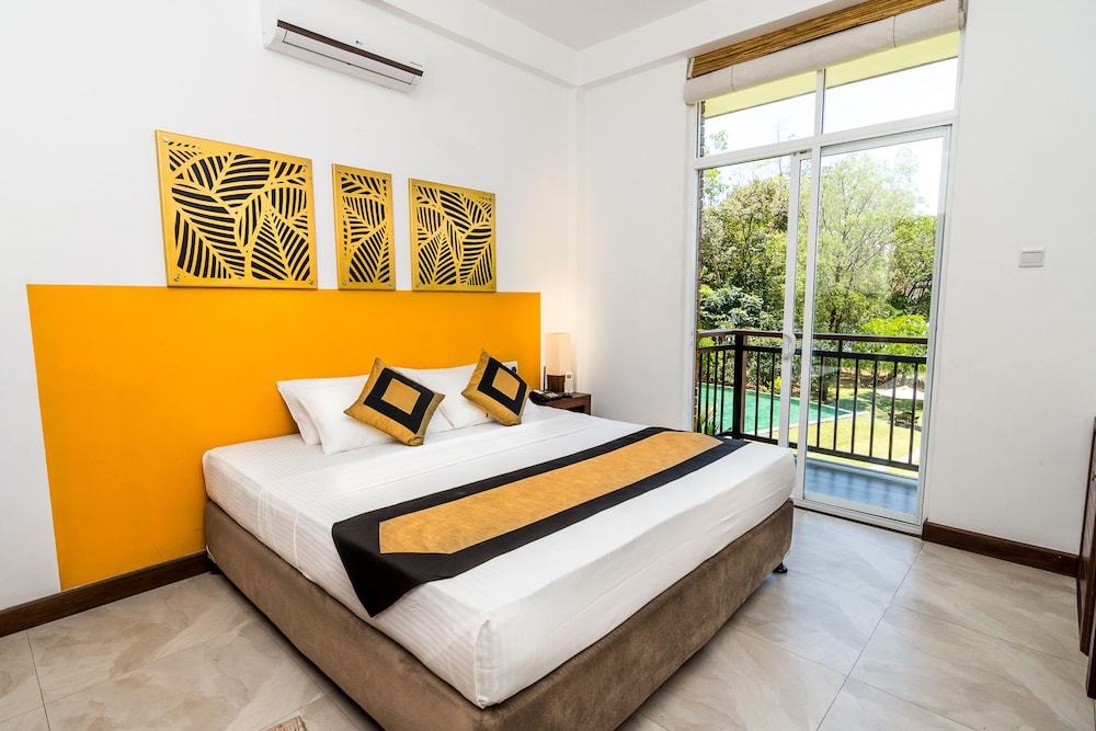 Deluxe Double or Twin Room photo 3